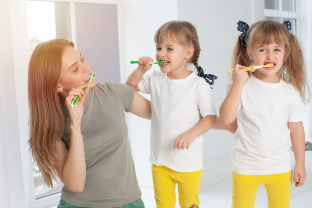 子供の電動歯ブラシは何歳から？